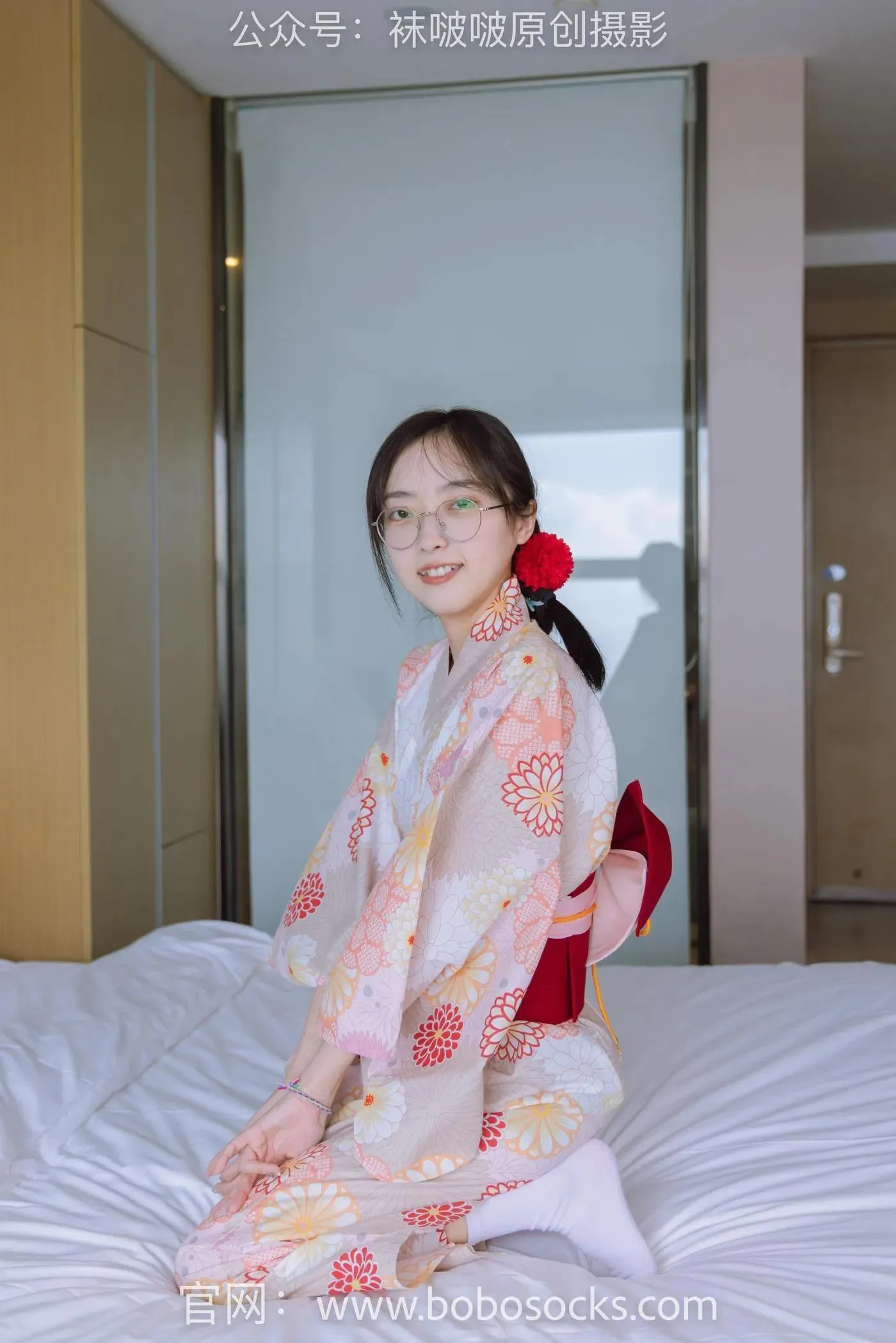 [BoBoSocks袜啵啵]NO.137 稚予-木屐、分指白棉袜、裸足、和风浴衣 [170P]插图9